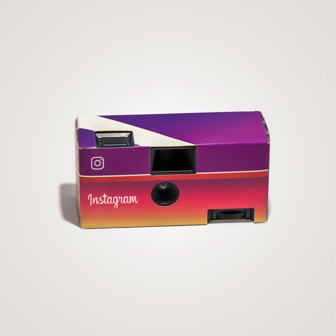 Repacking Social Media Into 1980s Nostalgia