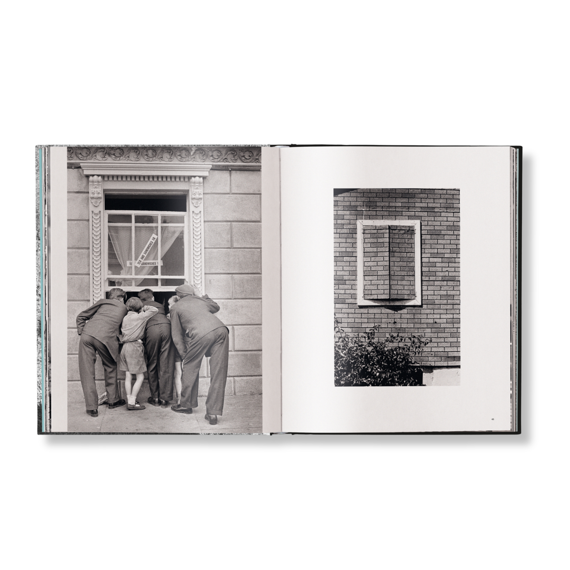 Elliott Erwitt: Last Laughs