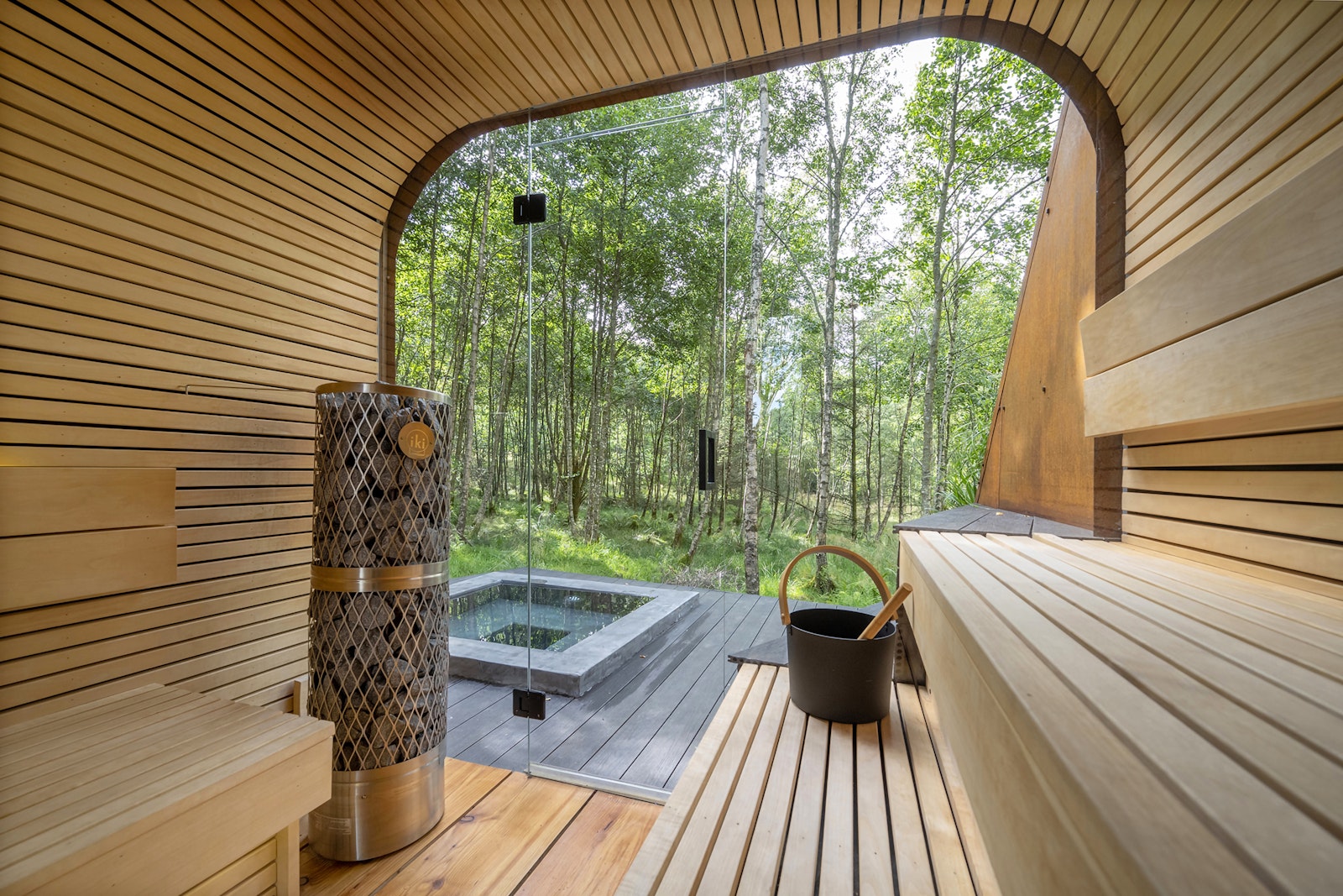 Ridiculously Good-Looking Saunas
