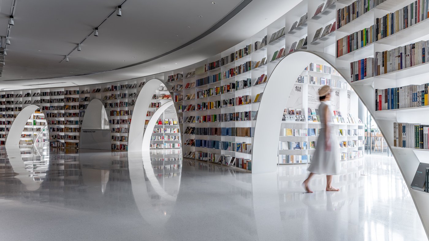Duoyun Bookstore in Shanghai Tower