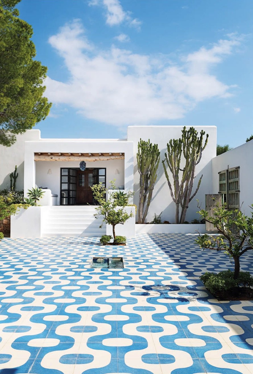 Mediterranean Patio in The New Mediterranean