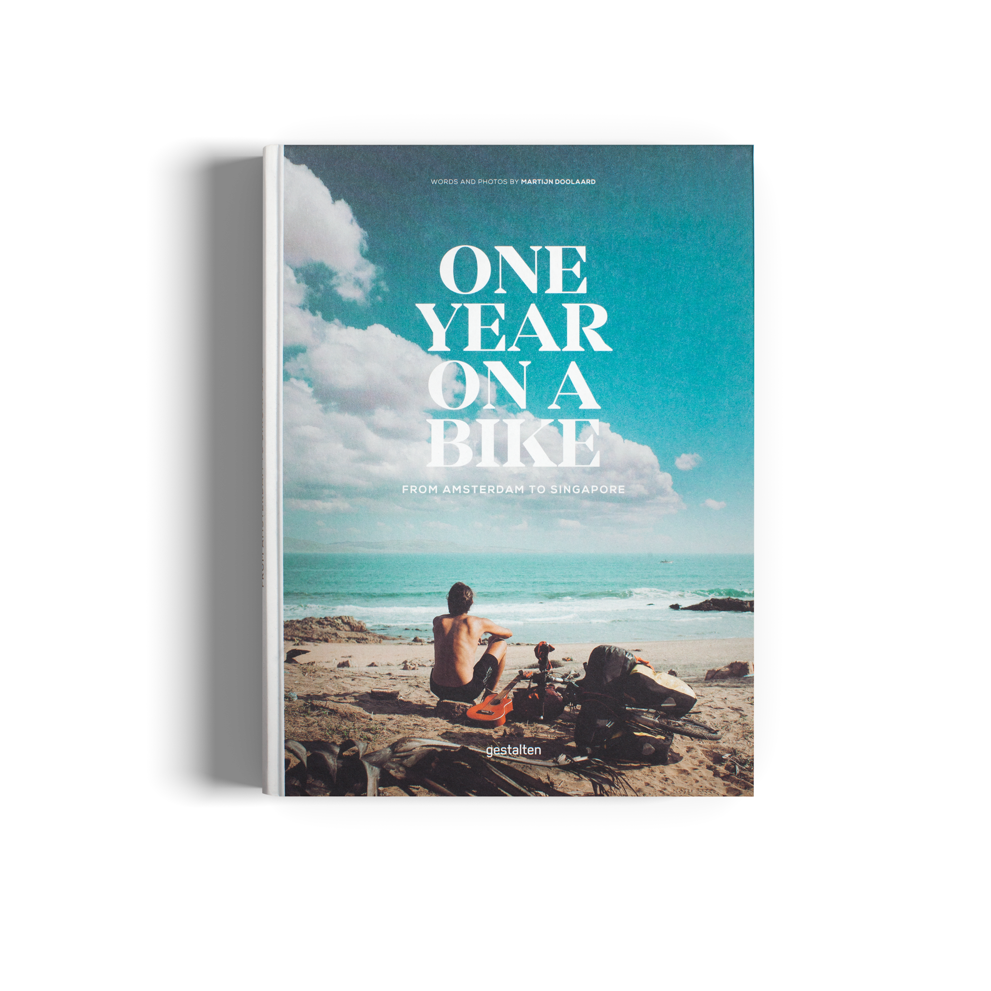 ONE YEAR ON A BIKE  洋書 One Year on a Bike. From Amsterdam to Singapore