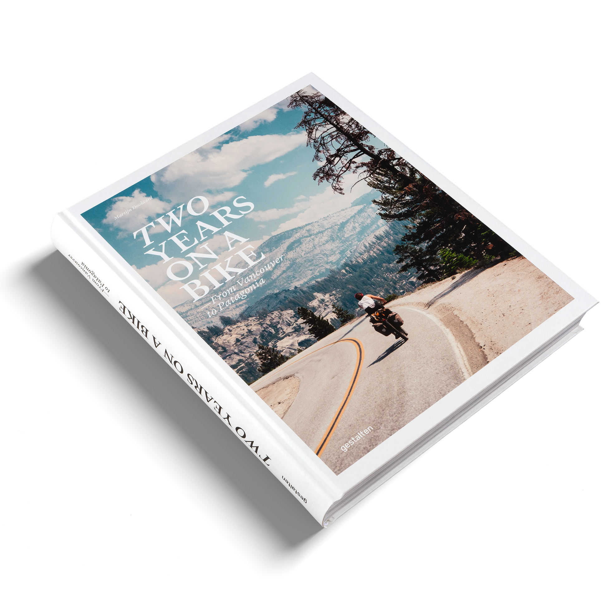 Martijn Doolaard spent two years on a bike from Vancouver to Patagonia with gestalten