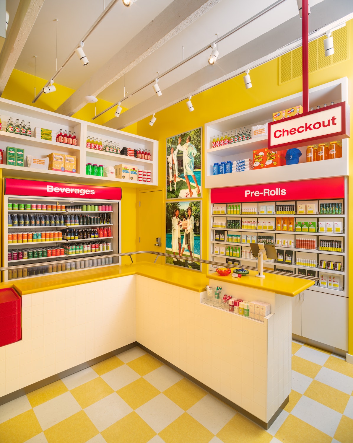 Like the Canadian brand’s other store, Superette, the Trinity-Bellwoods neighborhood location turns cannabis shopping into a hyperlocal experience. Sip‘n’Smoke sells pre-rolled joints and cannabis-infused drinks specifically for a picnic in the leafy green space next door, at Trinity Bellwoods Park. This amazing store is featured in Think Big - Shop Small, a book by gestalten and Marianne Julia Strauss.