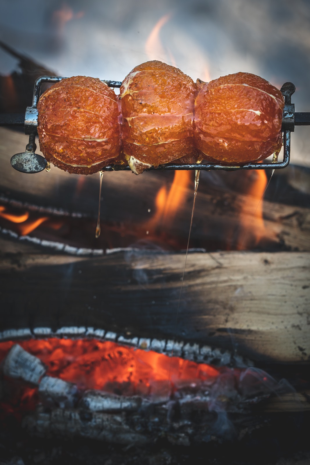 Photo: Nicolai & Eva Tram, Cooking on Fire, gestalten 2023