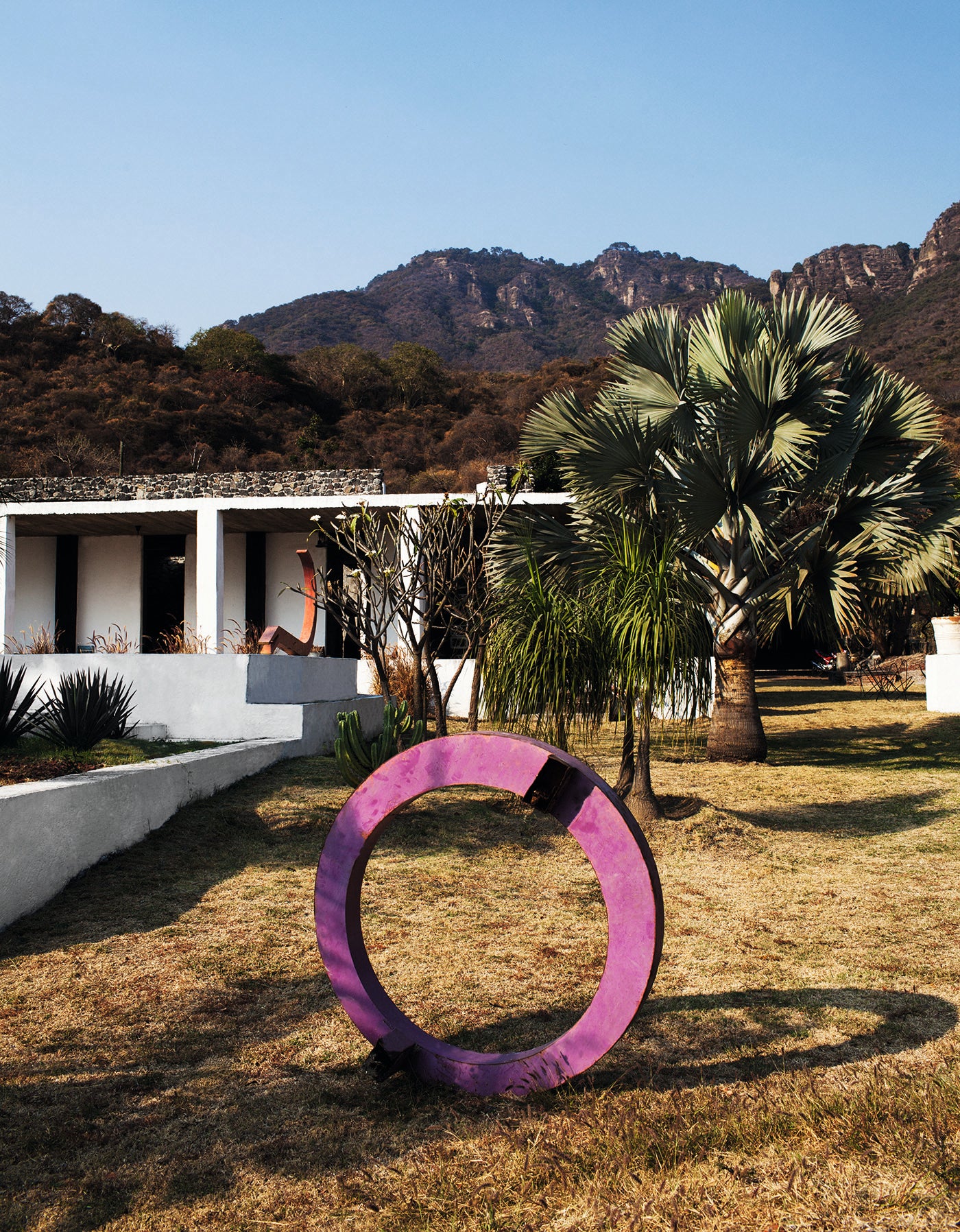 architect Ludwig Godefroy and interior designer Emmanuel Picault Brutalist Mexican house in the mountains