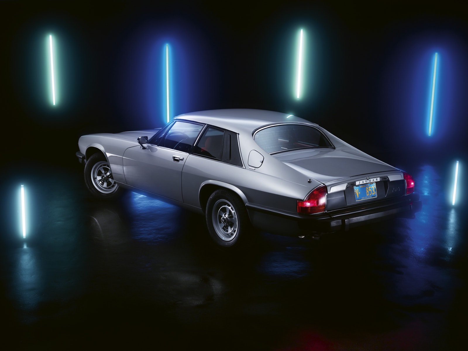 The Jaguar Book ­- Collector's Edition