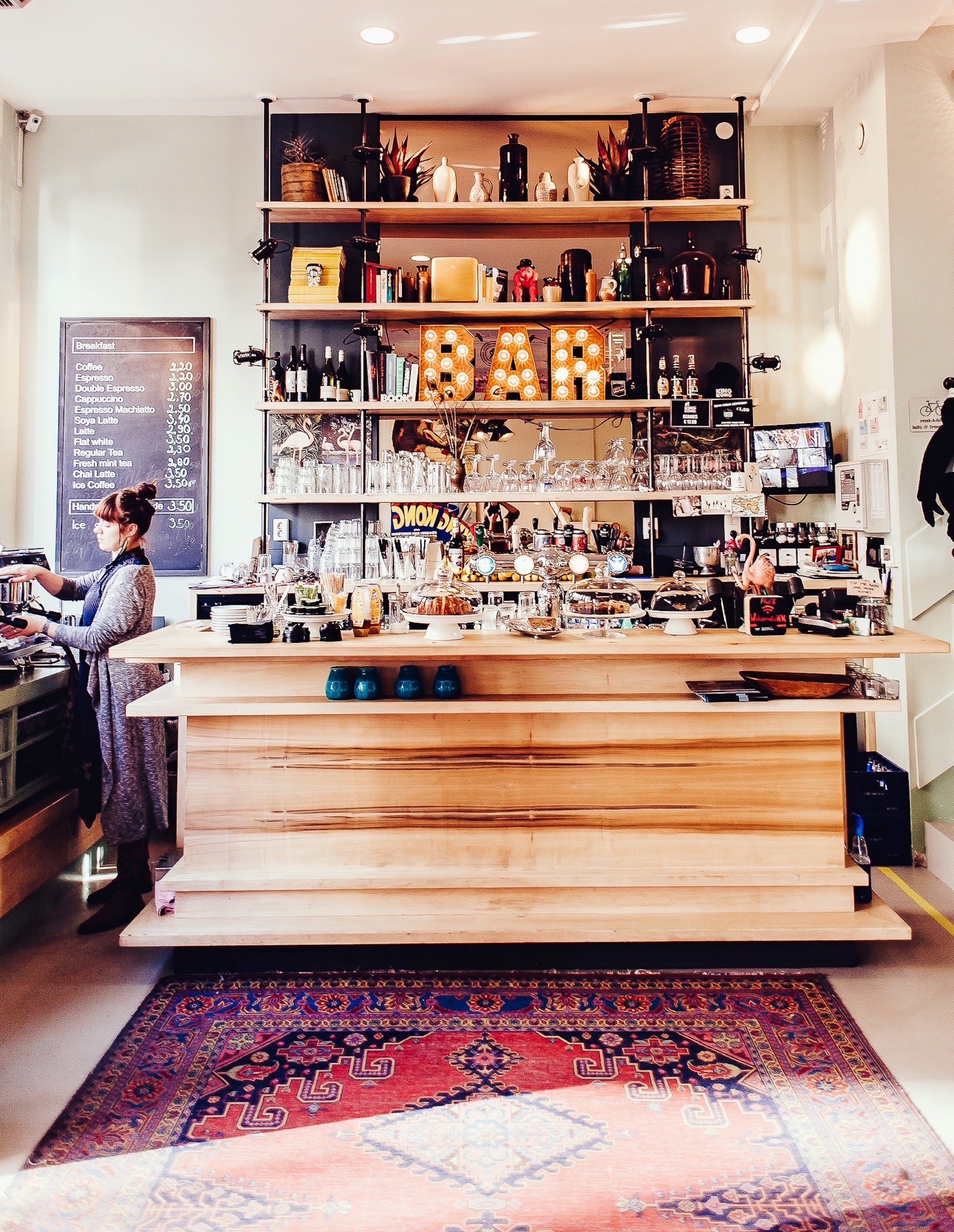 GrandHostels BudgetTraveller Luxury Hostels book gestalten hostels travel