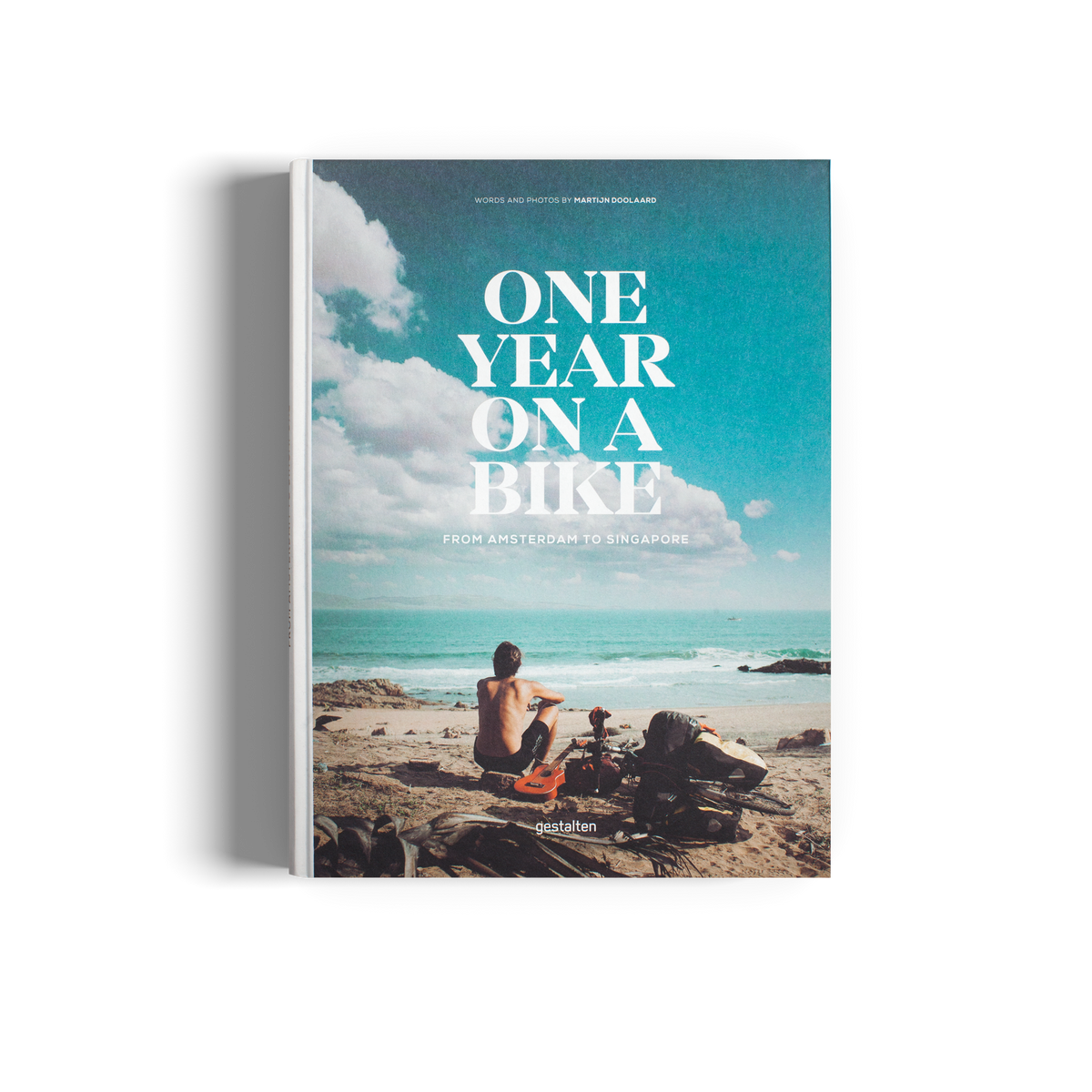 ONE YEAR ON A BIKE  洋書 One Year on a Bike. From Amsterdam to Singapore