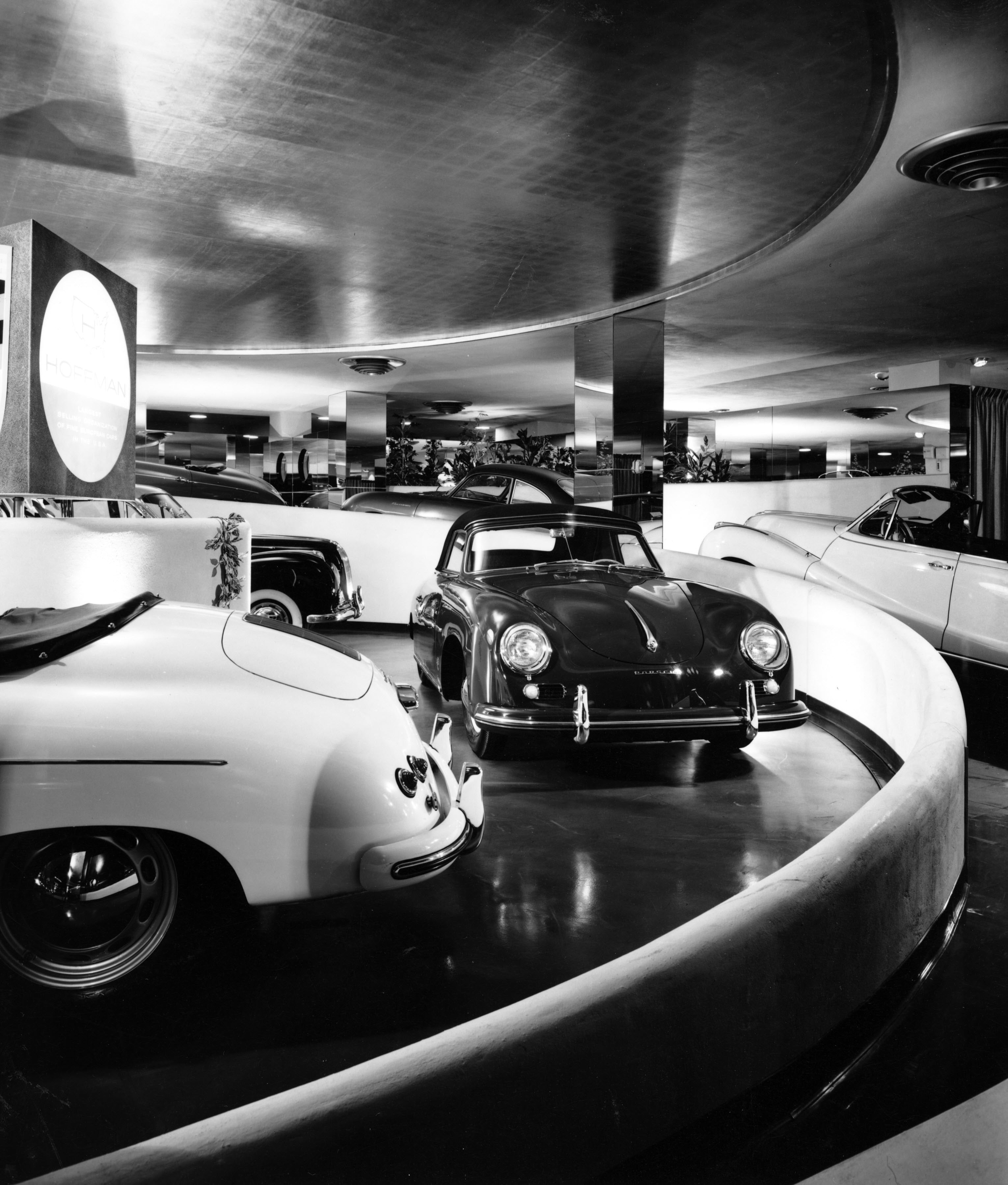 Discover the iconic design of the Porsche 911 in this book by Ulf Poschardt and gestalten