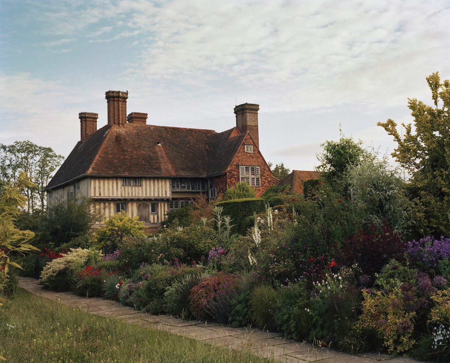 The home of gardener and writer Christopher Lloyd, Great Dixter was a test bed and inspiration for his life’s work in the garden. Fergus Garrett continues the story of experimentation and education in this ever-evolving garden.